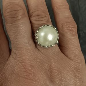 Sterling silver natural pearl ring